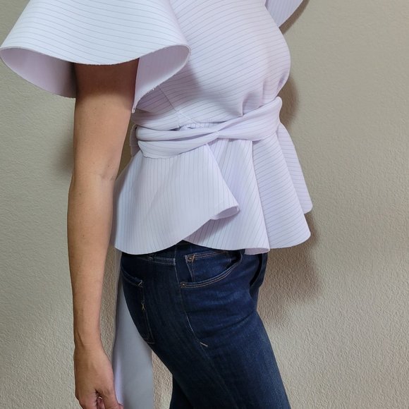 Shein White Top XS Stripe Short Sleeve Avant Garde Peplum Foam Womens - Picture 3 of 8